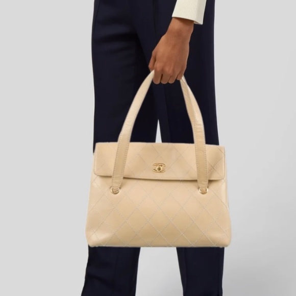 Chanel Wild Stitch beige flap bag - Picture 2 of 10